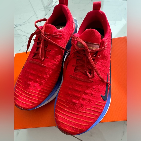 Nike Reactx infinity run 4E WIDE  US size 11 MEN LIKE NEW - Picture 2 of 7